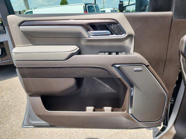 new 2025 Chevrolet Silverado 2500 car, priced at $72,665