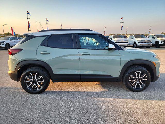 new 2025 Chevrolet TrailBlazer car, priced at $30,585