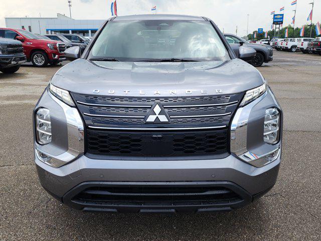used 2023 Mitsubishi Outlander car, priced at $25,648