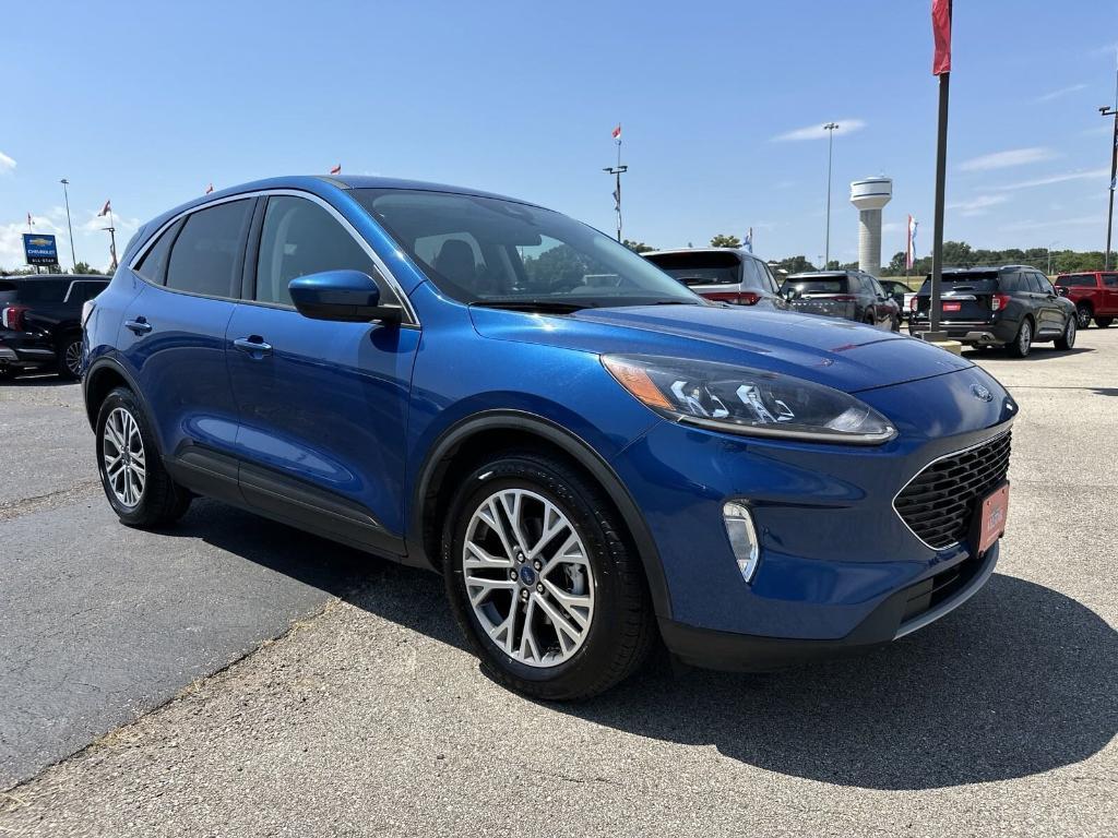 used 2022 Ford Escape car, priced at $21,386