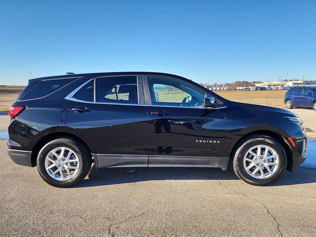 used 2023 Chevrolet Equinox car, priced at $22,515