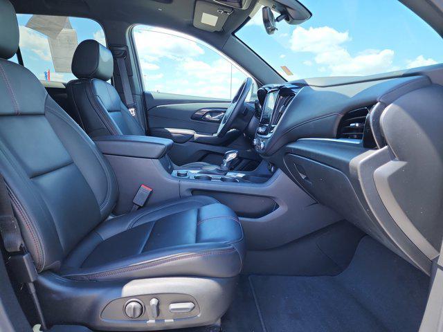used 2022 Chevrolet Traverse car, priced at $36,987