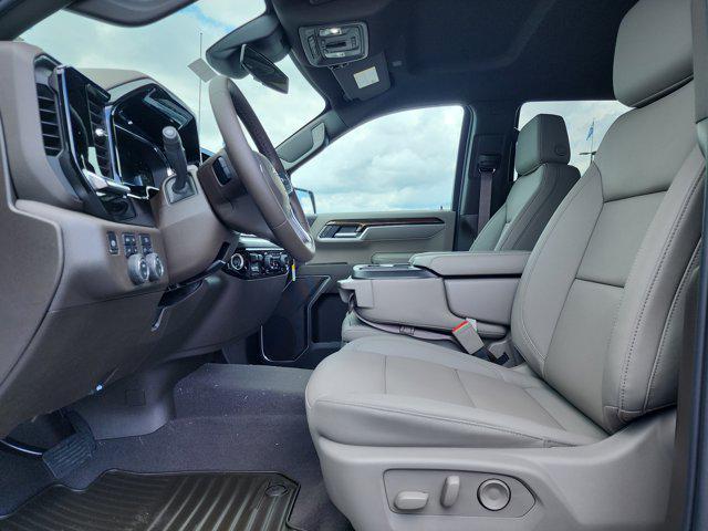 new 2025 Chevrolet Silverado 1500 car, priced at $61,390