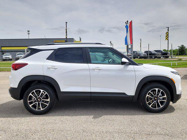 new 2025 Chevrolet TrailBlazer car, priced at $29,970
