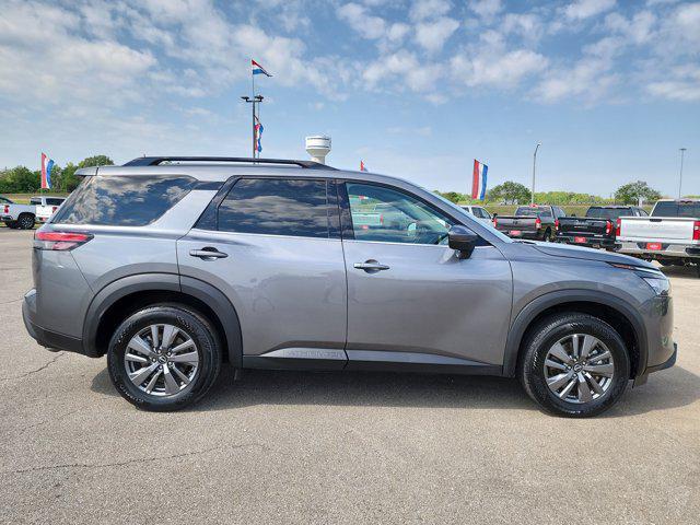 used 2024 Nissan Pathfinder car, priced at $35,162
