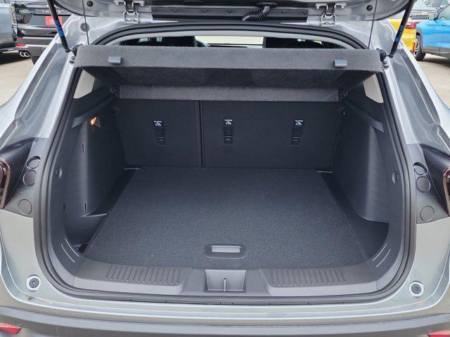new 2025 Chevrolet Trax car, priced at $25,485