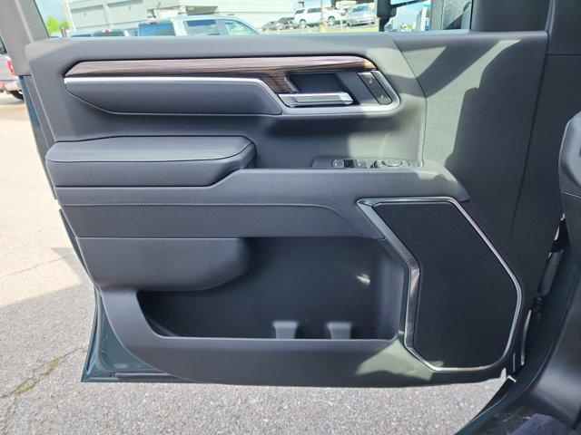 new 2025 Chevrolet Silverado 2500 car, priced at $69,120