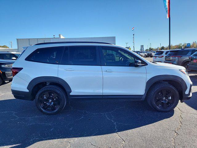 used 2022 Honda Pilot car, priced at $33,899