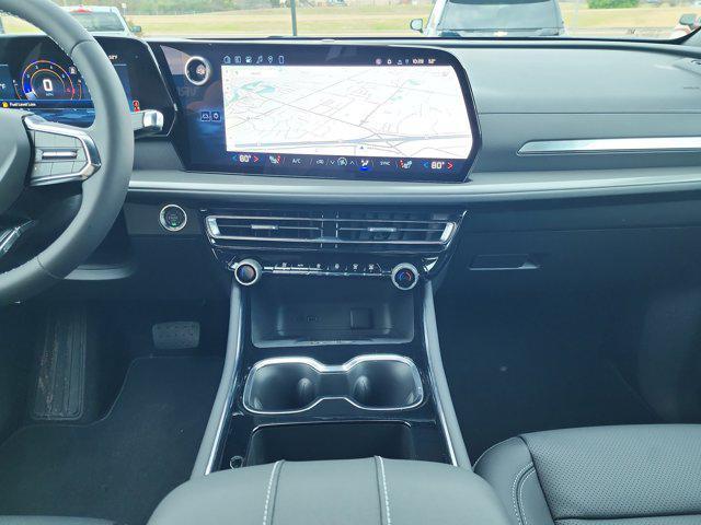 new 2026 Chevrolet Traverse car, priced at $47,205