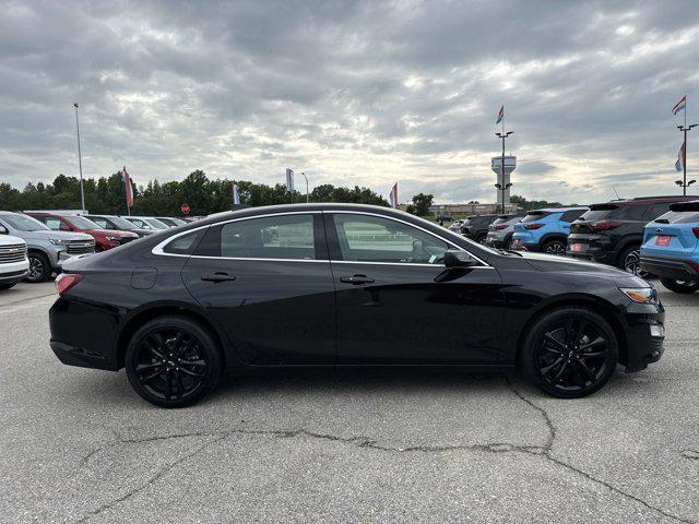 new 2025 Chevrolet Malibu car, priced at $30,440