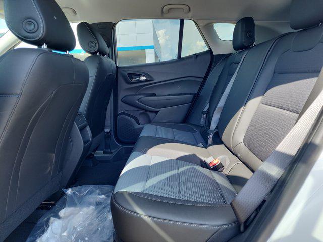new 2025 Chevrolet Trax car, priced at $25,830