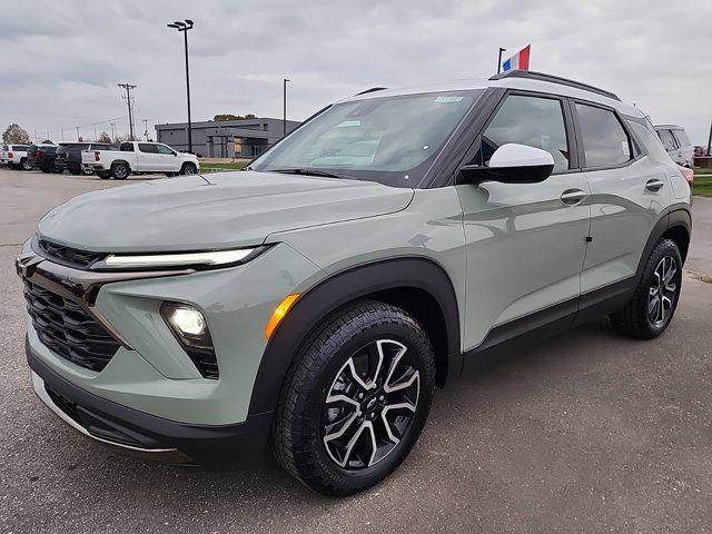 new 2025 Chevrolet TrailBlazer car, priced at $32,080