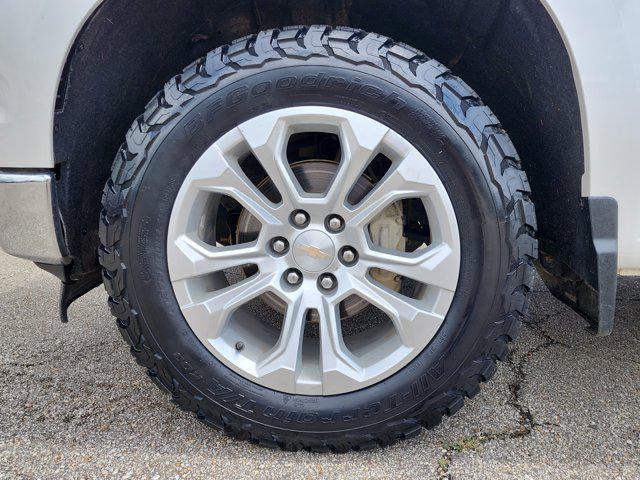 used 2022 Chevrolet Silverado 1500 car, priced at $40,539