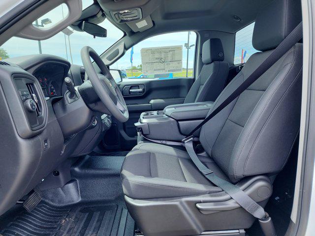 new 2025 Chevrolet Silverado 1500 car, priced at $42,105