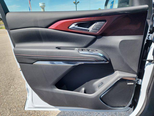 new 2026 Chevrolet Traverse car, priced at $60,460