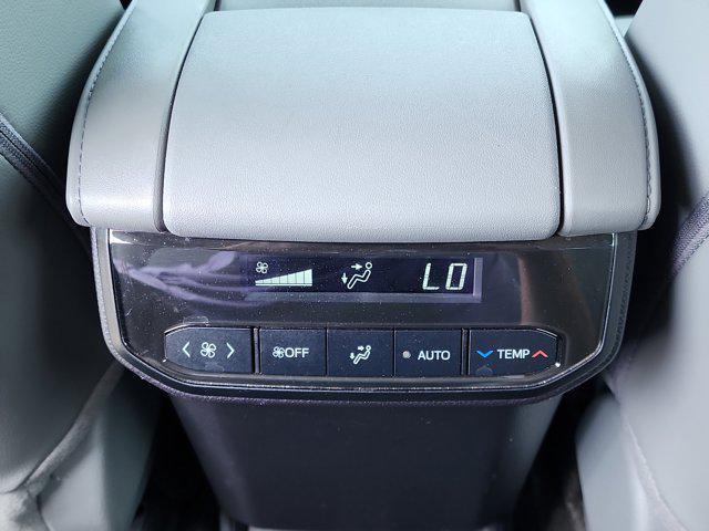 used 2024 Toyota Highlander Hybrid car, priced at $43,548