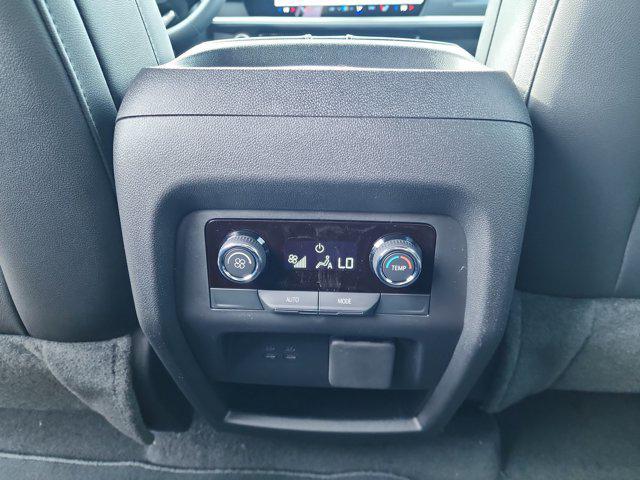 new 2026 Chevrolet Traverse car, priced at $42,695