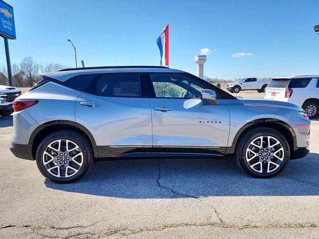 new 2025 Chevrolet Blazer car, priced at $45,145