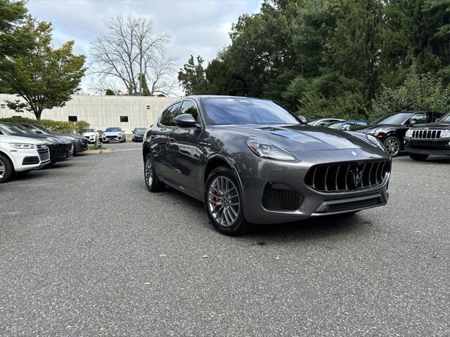 new 2024 Maserati Grecale car, priced at $59,995