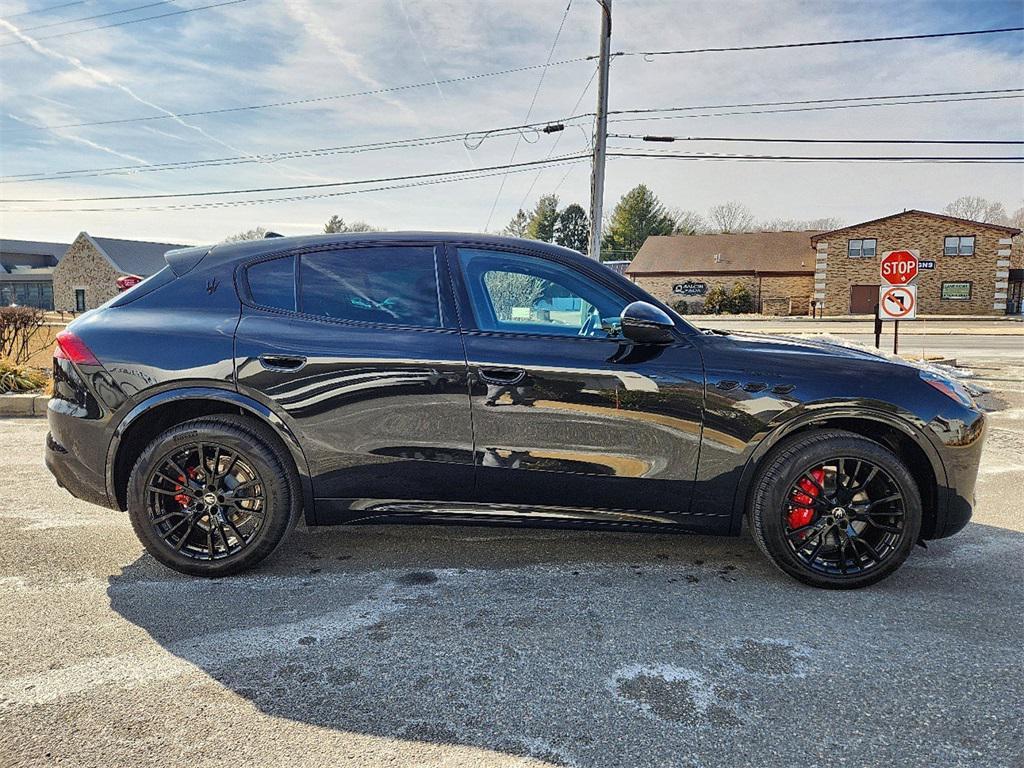 new 2025 Maserati Grecale car, priced at $77,350