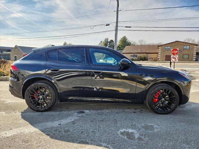 new 2025 Maserati Grecale car, priced at $74,995