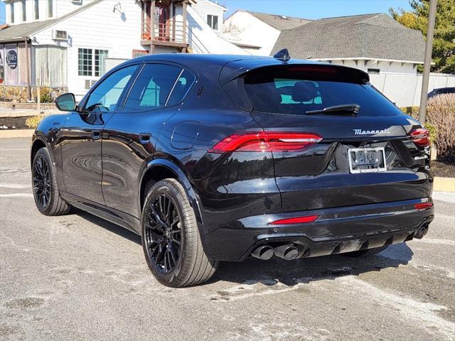 new 2025 Maserati Grecale car, priced at $74,995