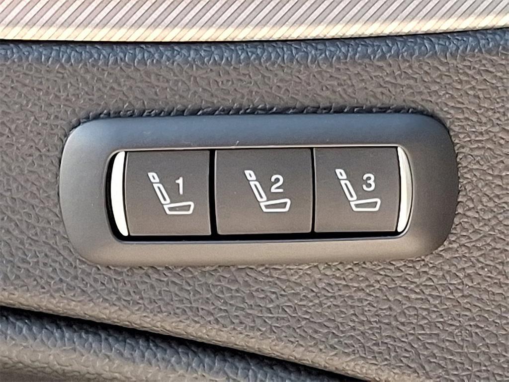 new 2025 Alfa Romeo Stelvio car, priced at $56,715