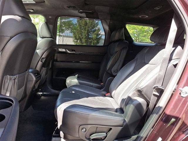 used 2024 Hyundai Palisade car, priced at $38,995