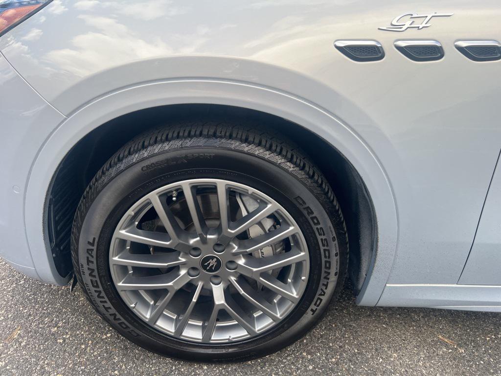 used 2024 Maserati Grecale car, priced at $39,995
