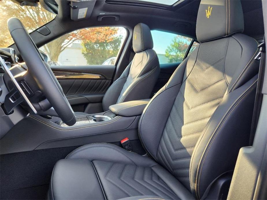 new 2023 Maserati Grecale car, priced at $119,799
