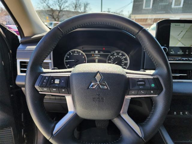 used 2024 Mitsubishi Outlander car