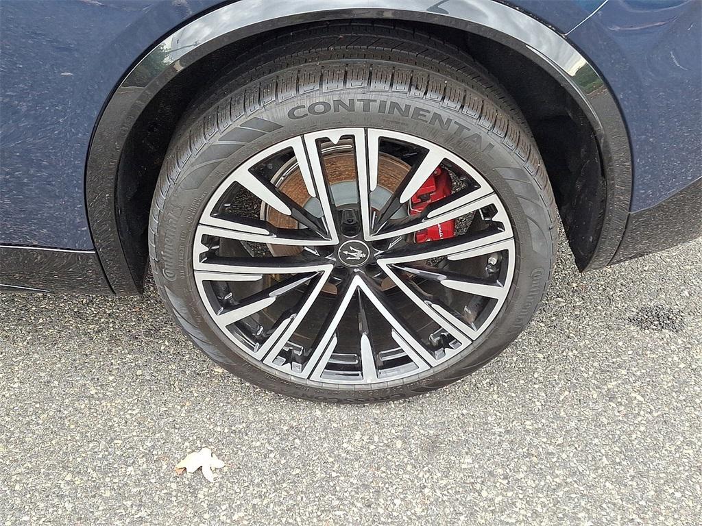 new 2025 Maserati Grecale car, priced at $92,155