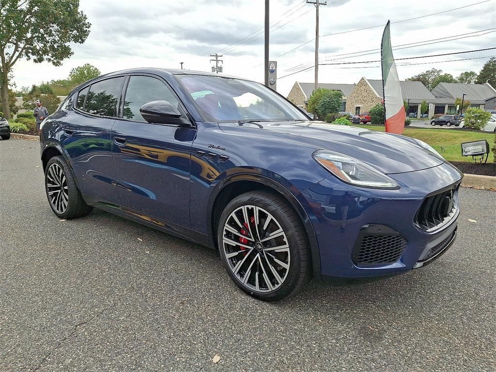 new 2025 Maserati Grecale car, priced at $92,155