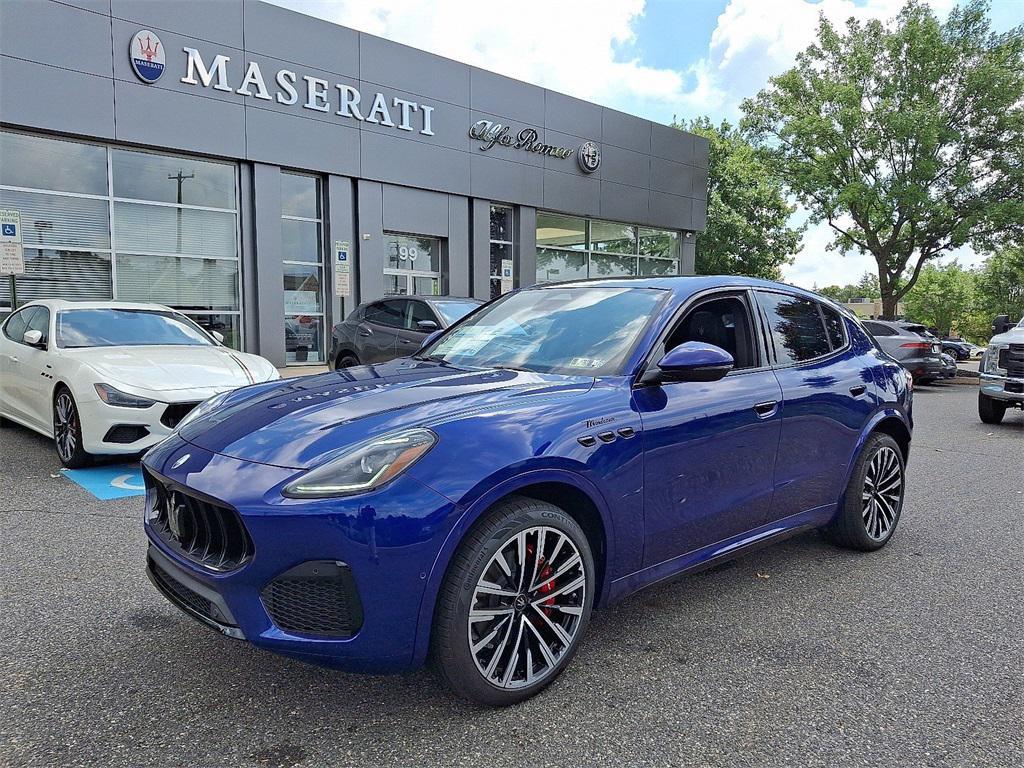 new 2025 Maserati Grecale car