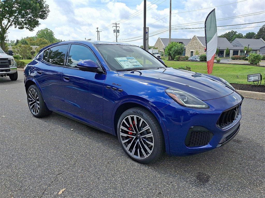 new 2025 Maserati Grecale car, priced at $84,575