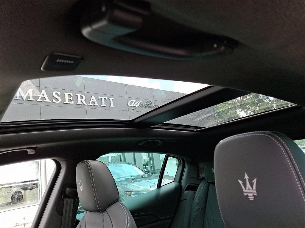 new 2025 Maserati Grecale car, priced at $83,575