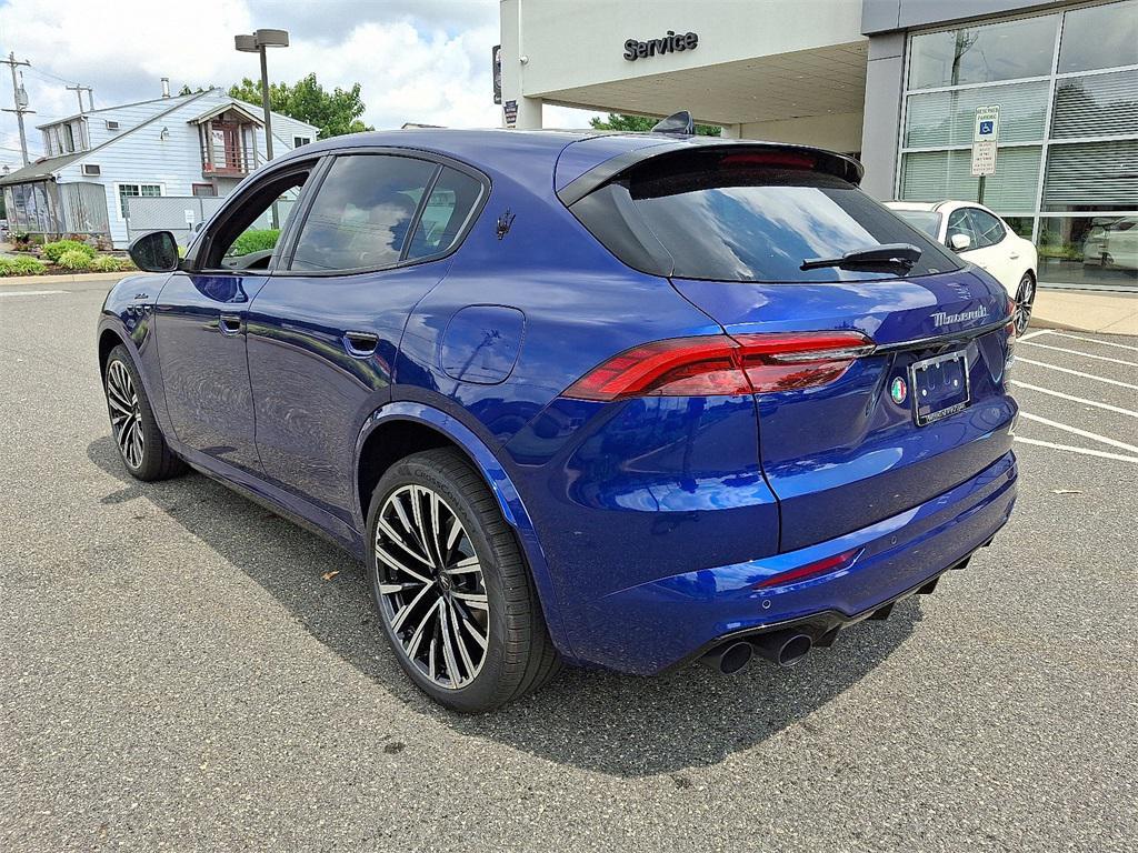 new 2025 Maserati Grecale car, priced at $83,575