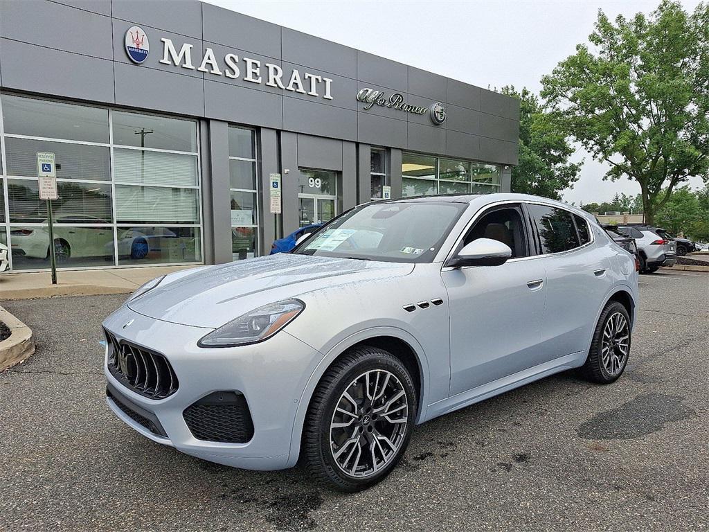 new 2025 Maserati Grecale car, priced at $85,545