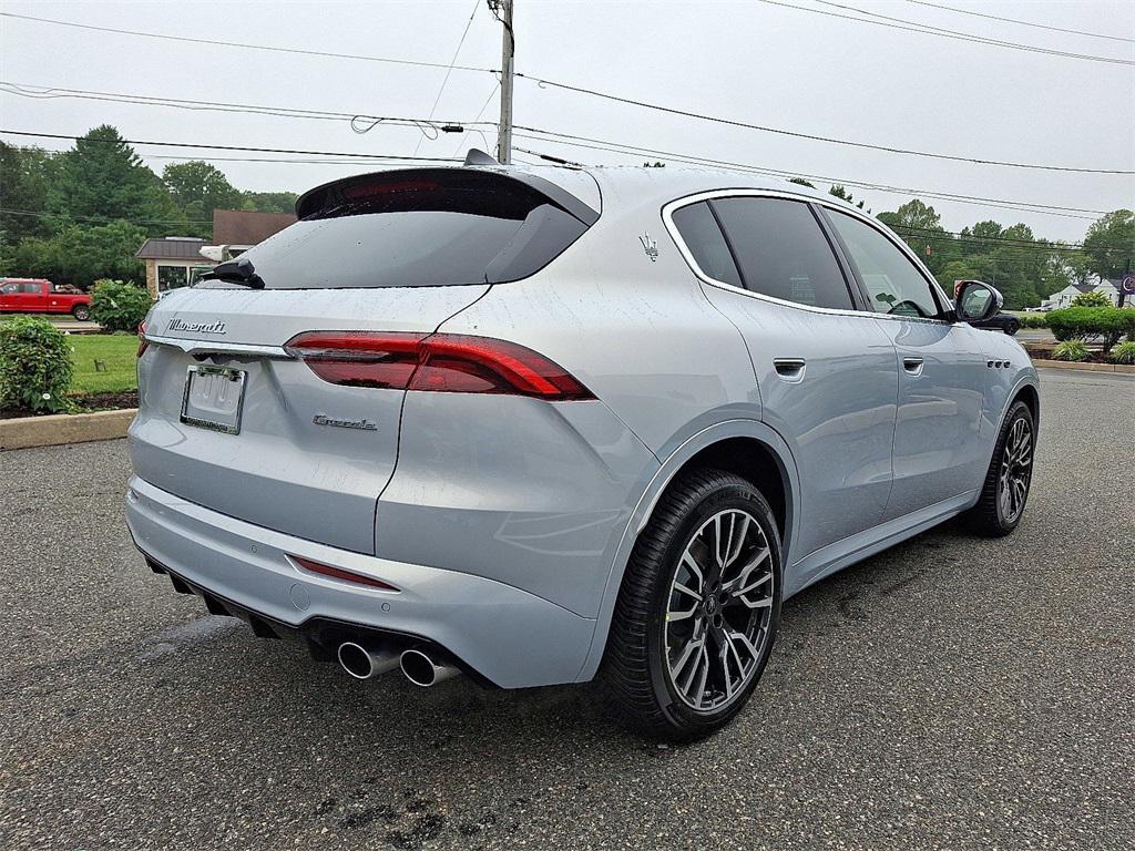 new 2025 Maserati Grecale car, priced at $85,545