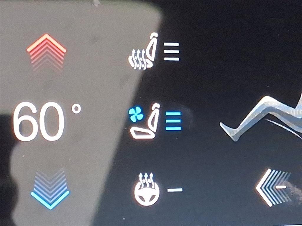 new 2025 Maserati Grecale car, priced at $84,545