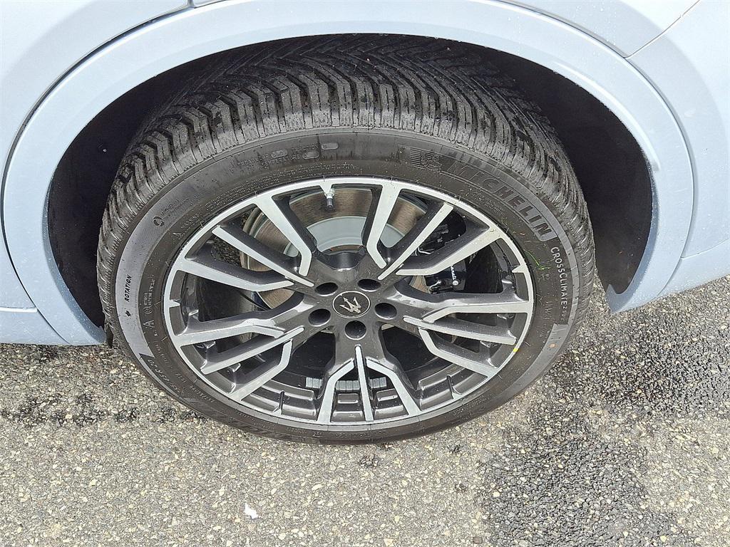 new 2025 Maserati Grecale car, priced at $84,545