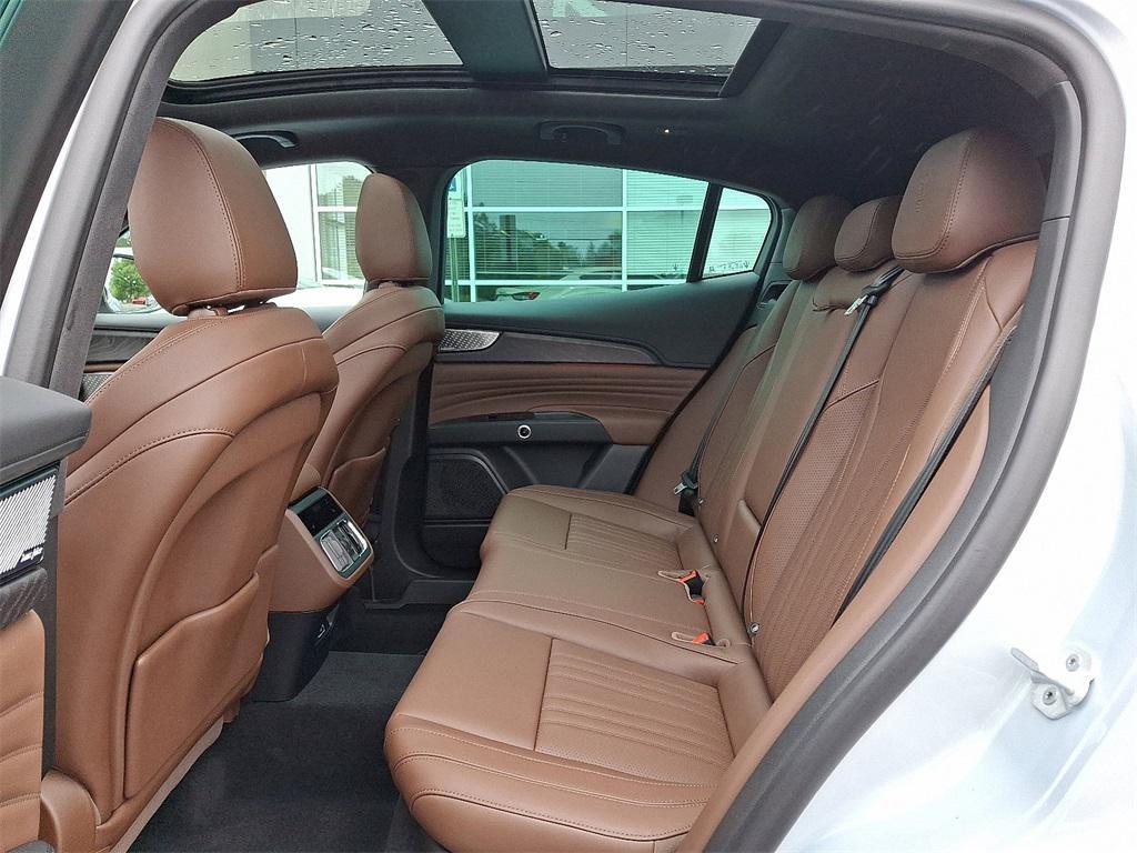 new 2025 Maserati Grecale car, priced at $84,545