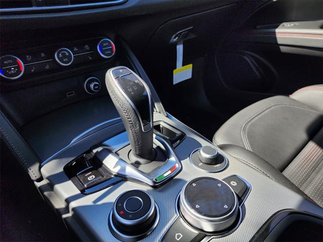 new 2025 Alfa Romeo Stelvio car
