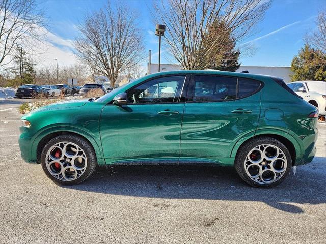 new 2025 Alfa Romeo Tonale car, priced at $52,630