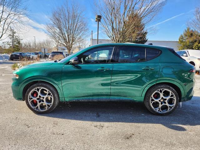 new 2025 Alfa Romeo Tonale car, priced at $52,630