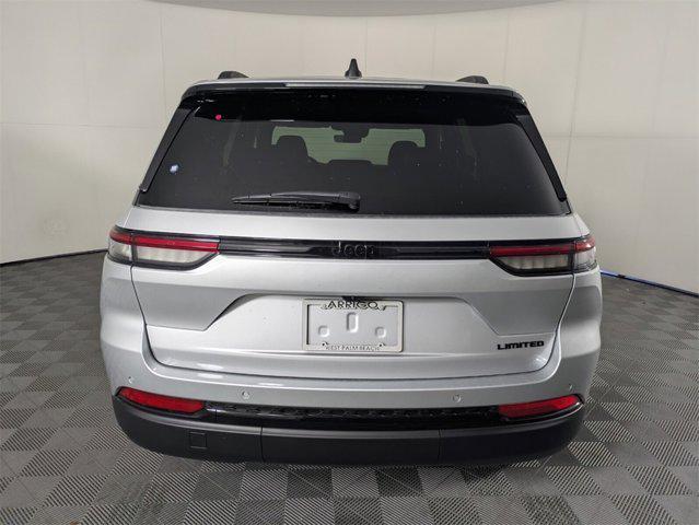 new 2025 Jeep Grand Cherokee car, priced at $38,687