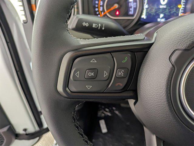 new 2025 Jeep Gladiator car, priced at $51,286