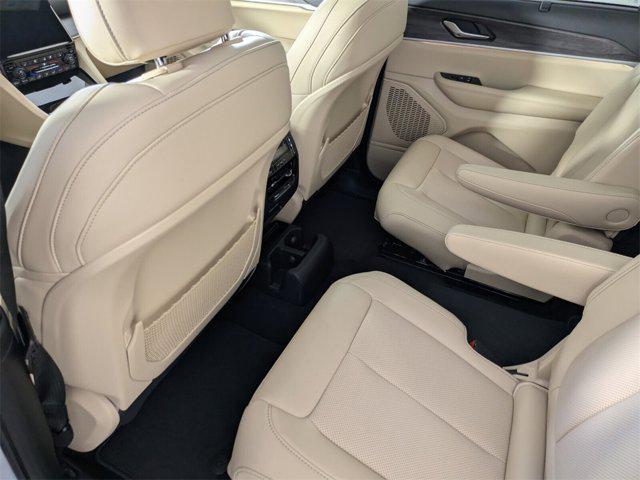 new 2025 Jeep Grand Cherokee L car, priced at $46,673