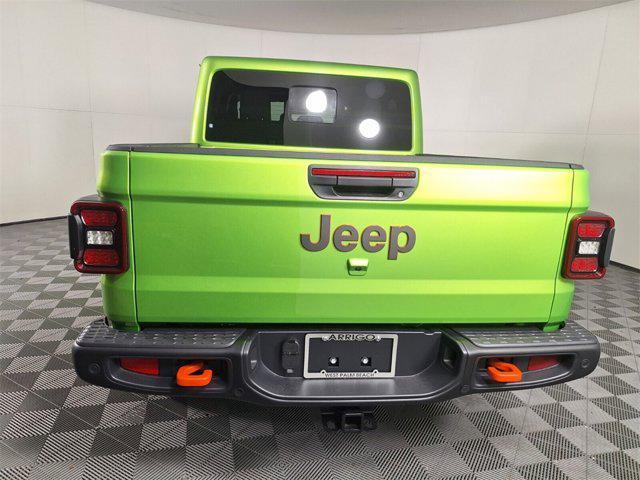 new 2025 Jeep Gladiator car, priced at $50,257