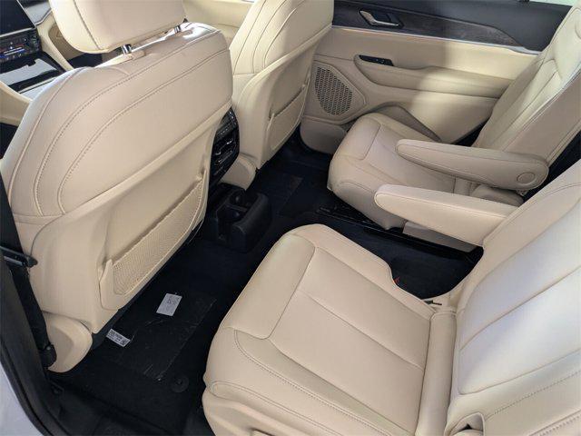 new 2025 Jeep Grand Cherokee L car, priced at $38,210